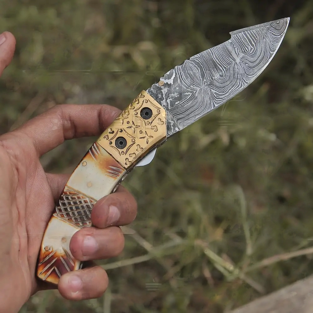 damascus folding blade knife