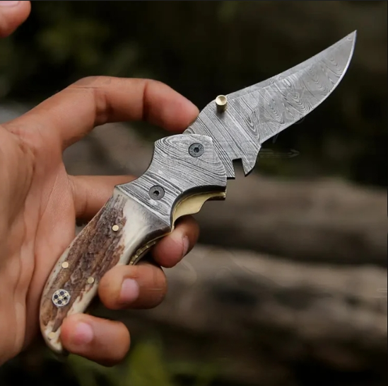 7-inch Damascus pocket folding knife with a beautiful stag antler handle