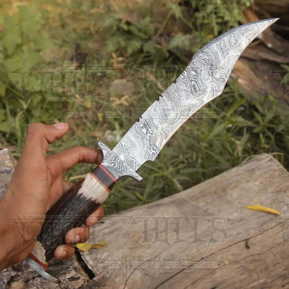 Handmade Damascus Steel Hunting Bowie Fix Blade Knife With Stag Antler Handle WH 4422