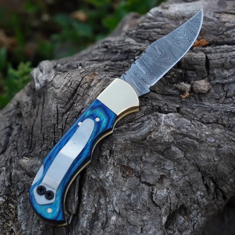 high-end damascus folding knives