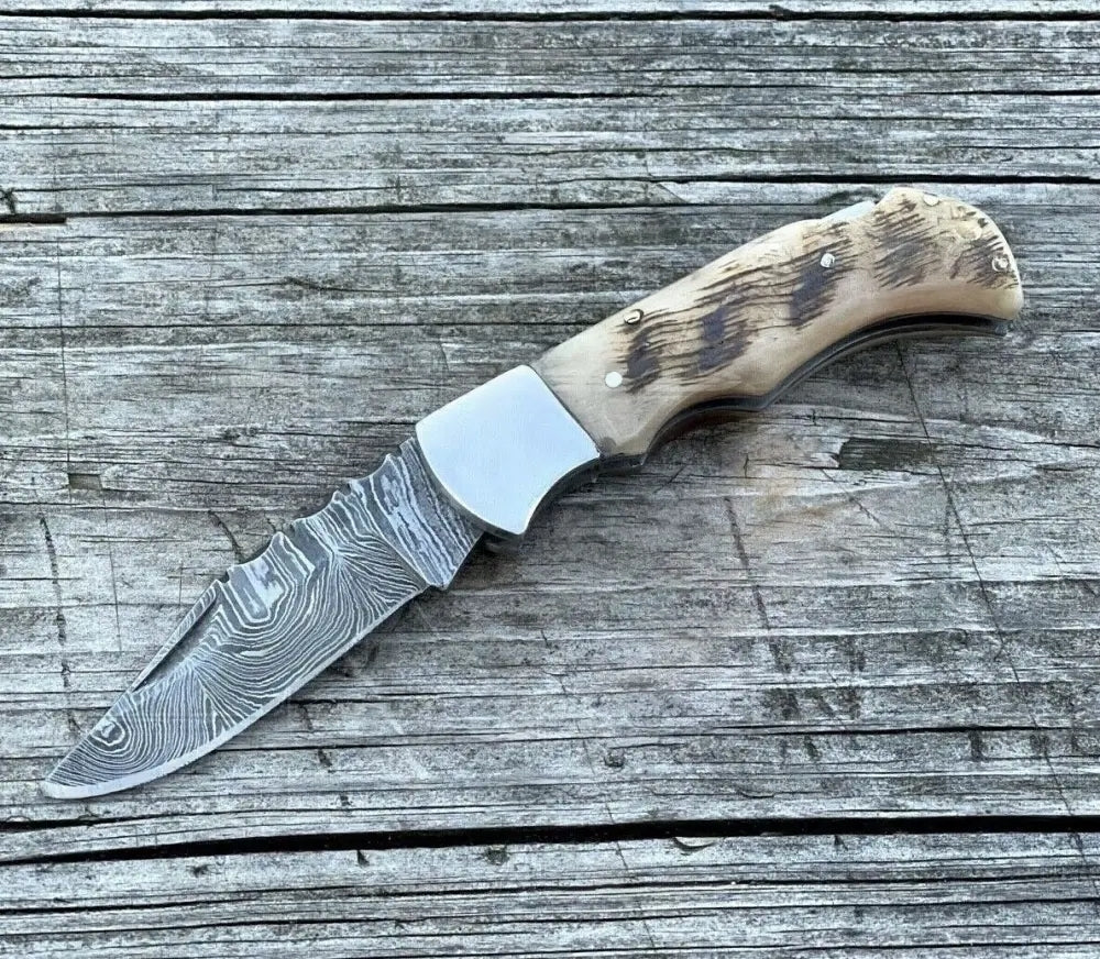 6.5" Handmade Damascus Lock Back Knife with Ram Horn Handle - Folding Camping Knife