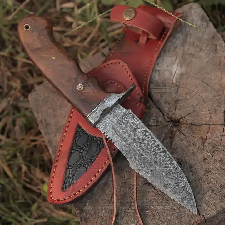 Walnut Knife Handle –  Damascus Hunting Bushcraft Knife