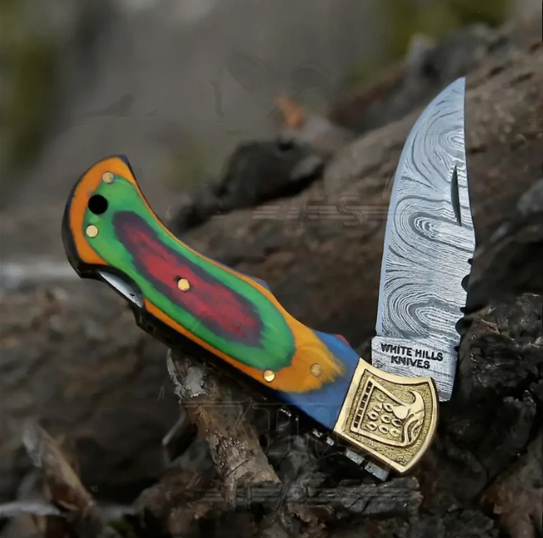 HANDMADE DAMASCUS STEEL FOLDING KNIFE WITH STAIN WOOD HANDLE/ POCKET KNIFE WITH ENGRAVED BRASS EAGLE BOLSTER WH 5045