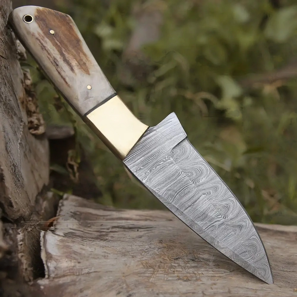 knives with bone handles​